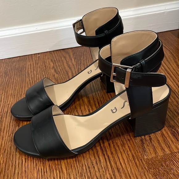 Block Heels - Picture 5 of 12